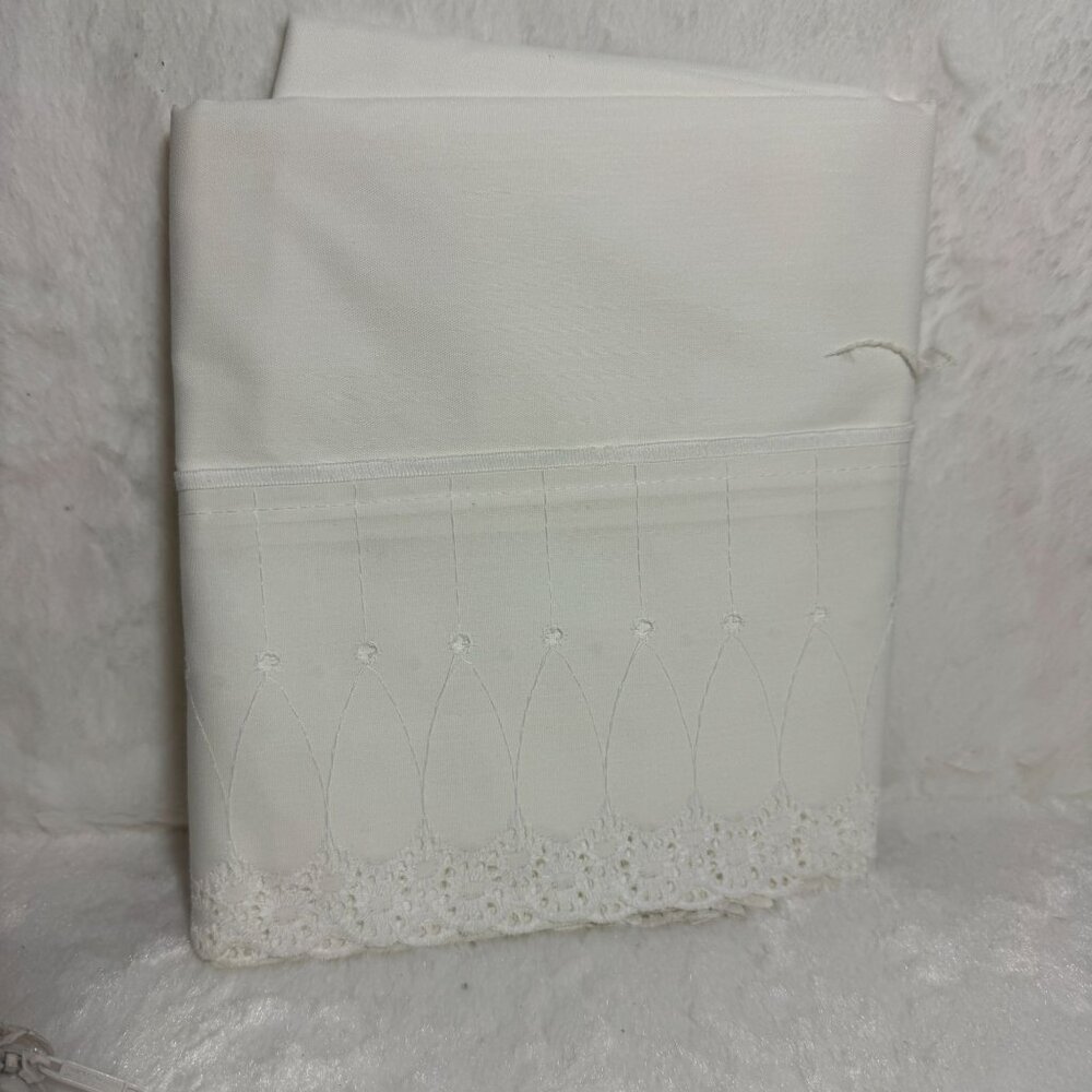 Jubilee Embroidered Window Curtain Tiers Set 60"x36" Pamela White Elegant Decor - Picture 7 of 9